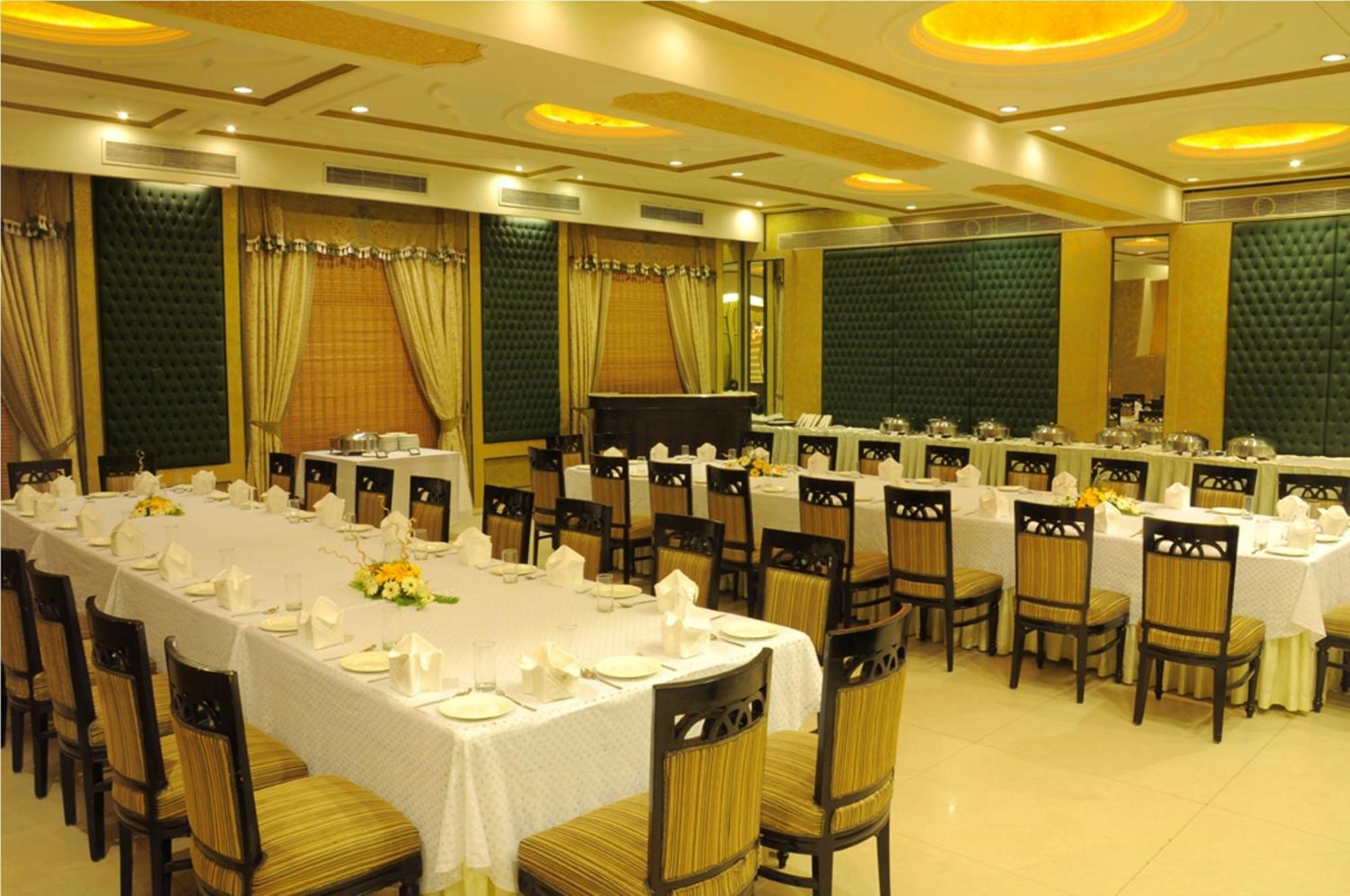 Hotel Maharaja Regency Ludhiana Eksteriør bilde