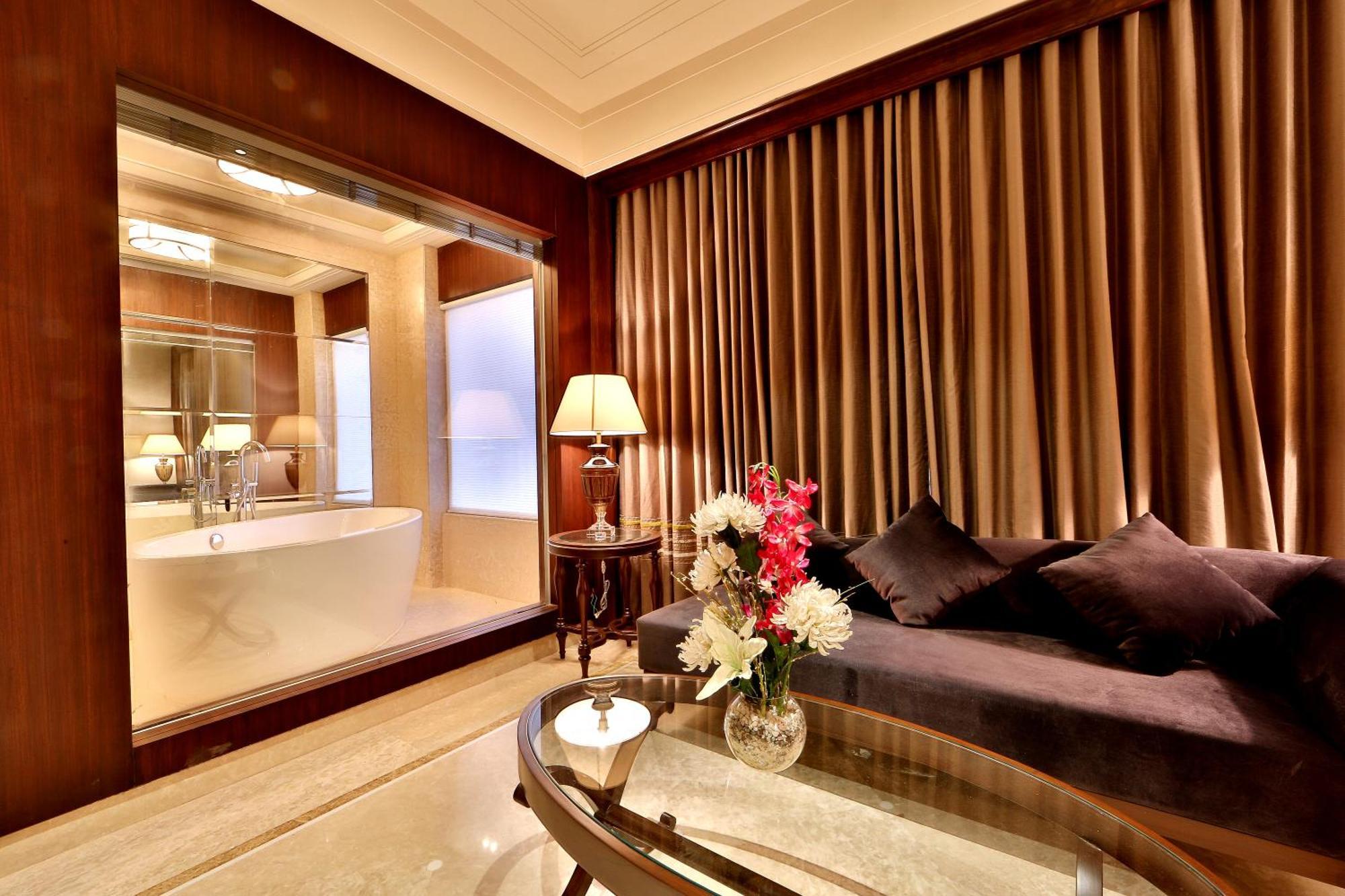 Hotel Maharaja Regency Ludhiana Eksteriør bilde
