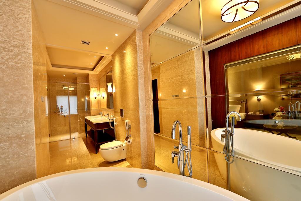 Hotel Maharaja Regency Ludhiana Eksteriør bilde